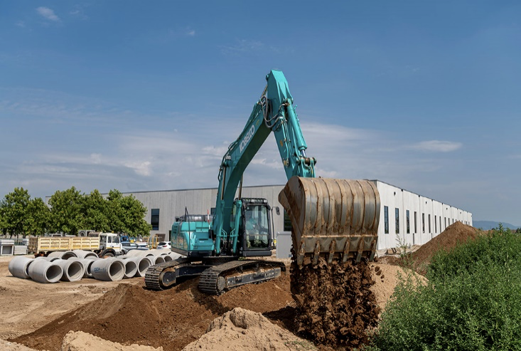Kobelco SK210